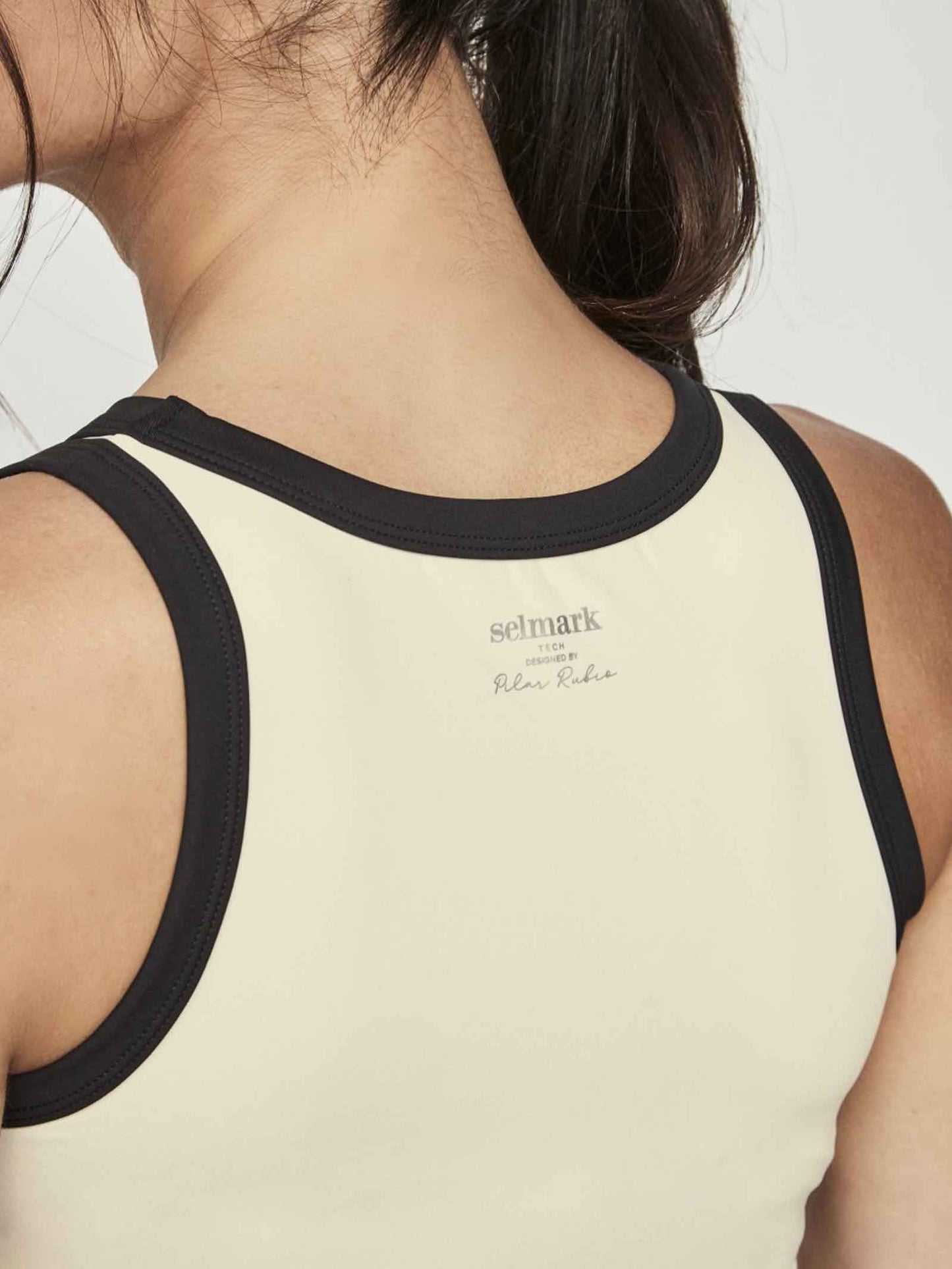 Camiseta deportiva By Pilar Rubio