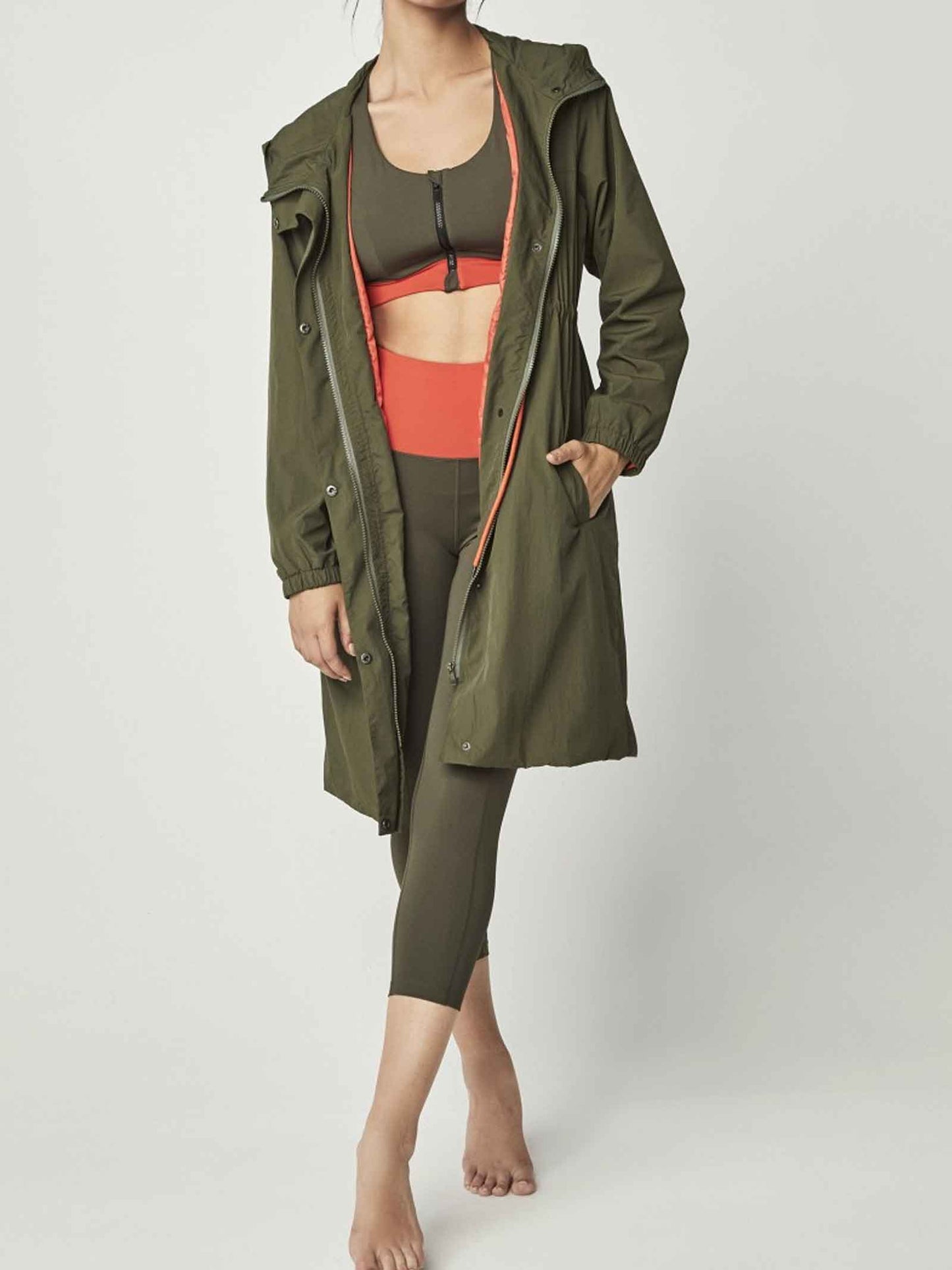 Chaqueta cortavientos larga By Pilar Rubio